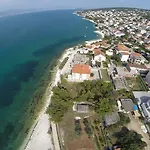 Exclusive Palace טרוגיר